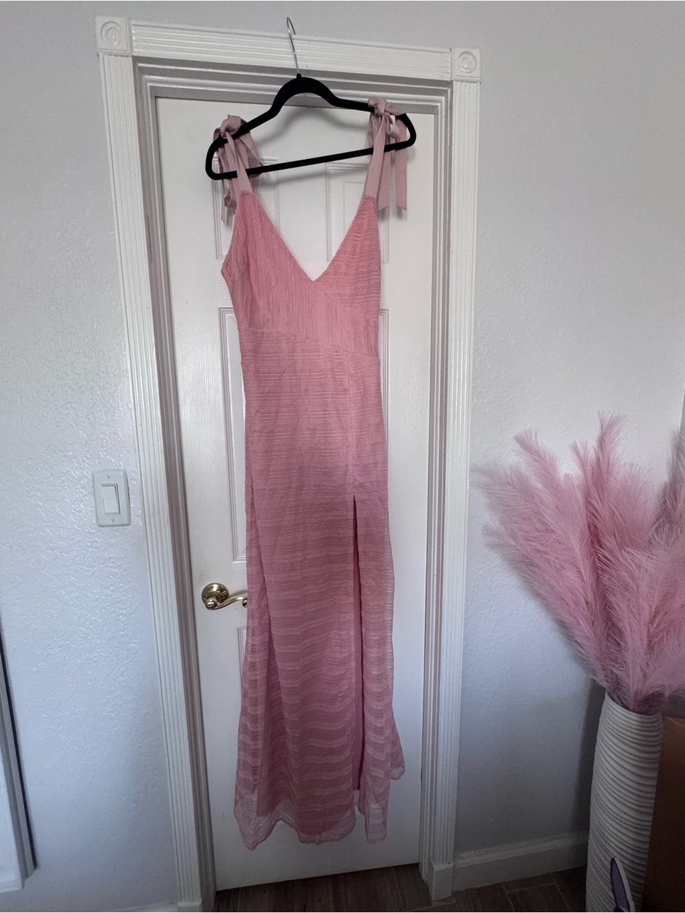 Lovers + Friends Dusty Pink Tie-Shoulder V-Neck Maxi Dress